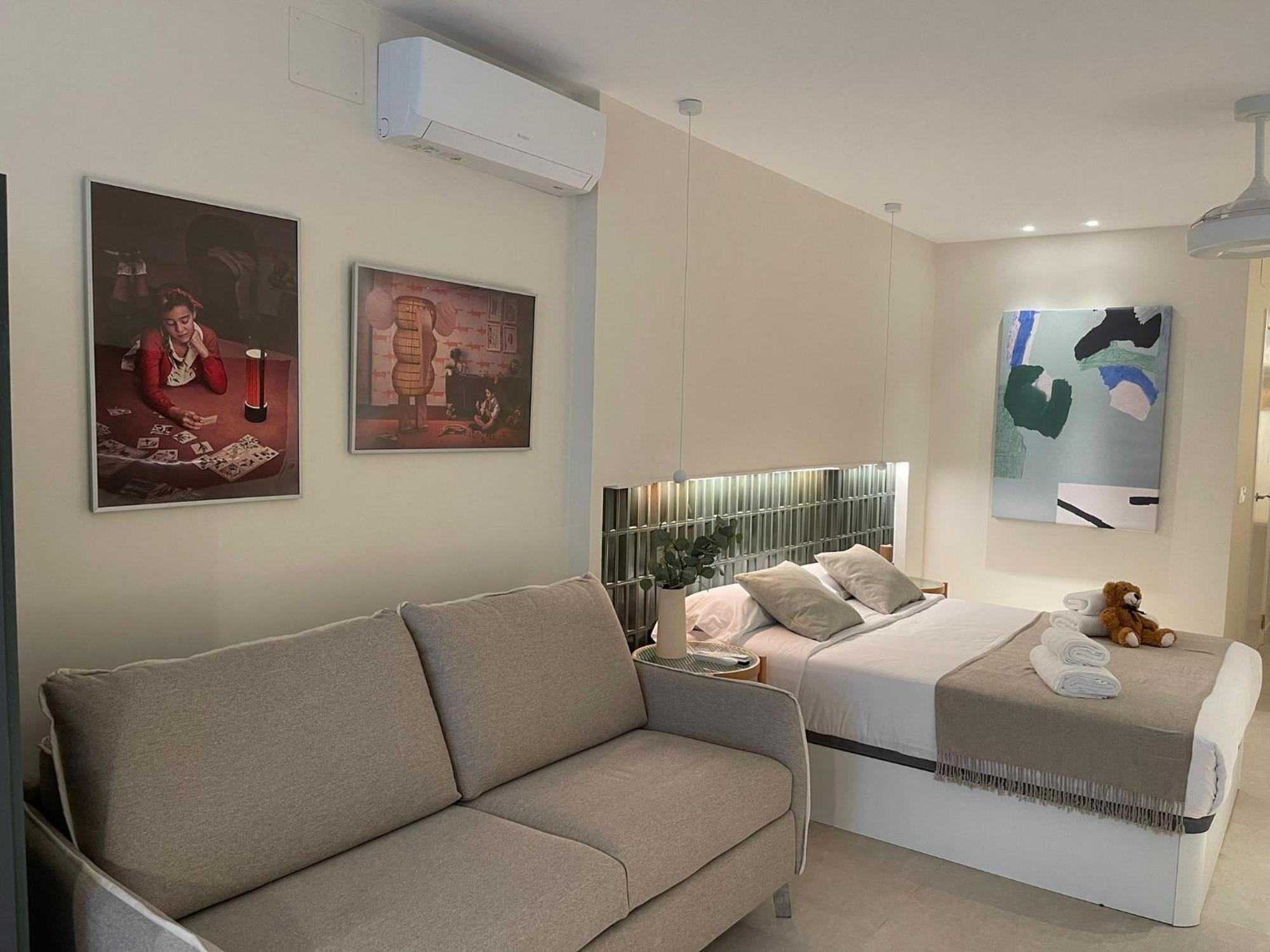 Osito Hub - Pintor Nicolau Apartment บาเลนเซีย ภายนอก รูปภาพ